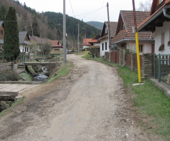 REKONŠTRUKCIA MIESTNYCH KOMUNIKÁCII